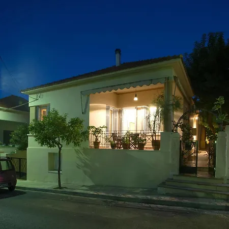 Seafalios Villa La Canée