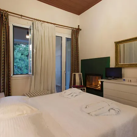 Seafalios Villa La Canée
